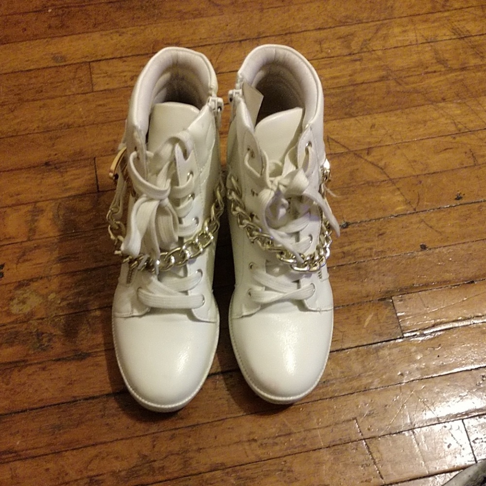 Wedge boot with zipper and buckle